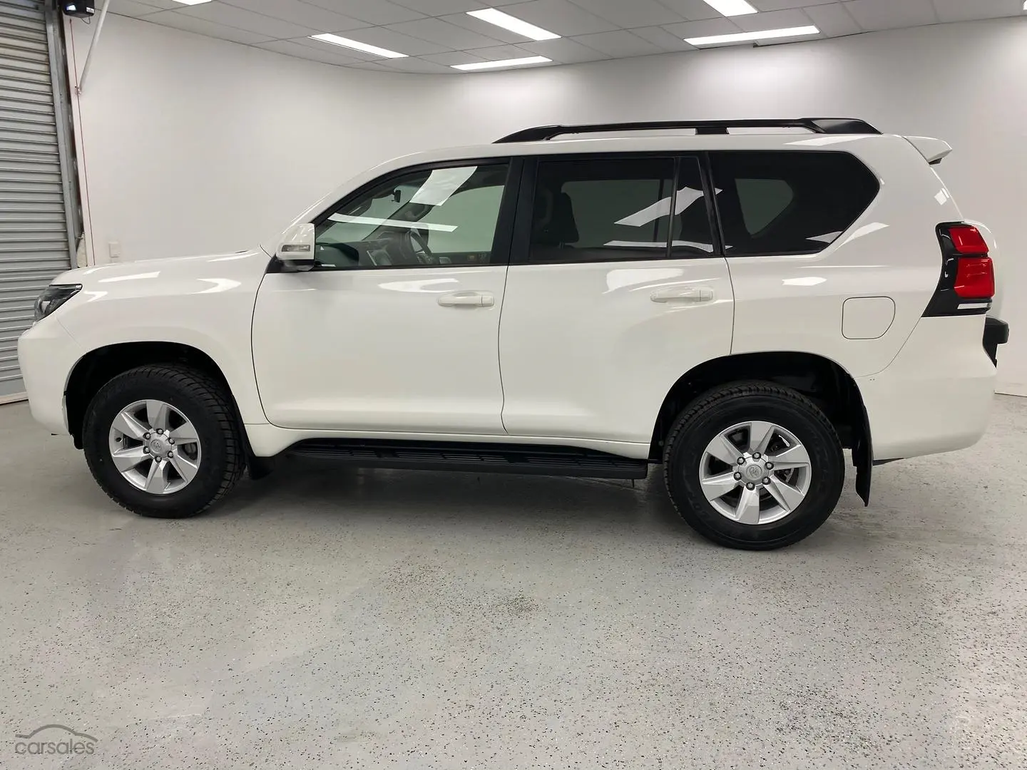 2022 Toyota Landcruiser Prado Image 6