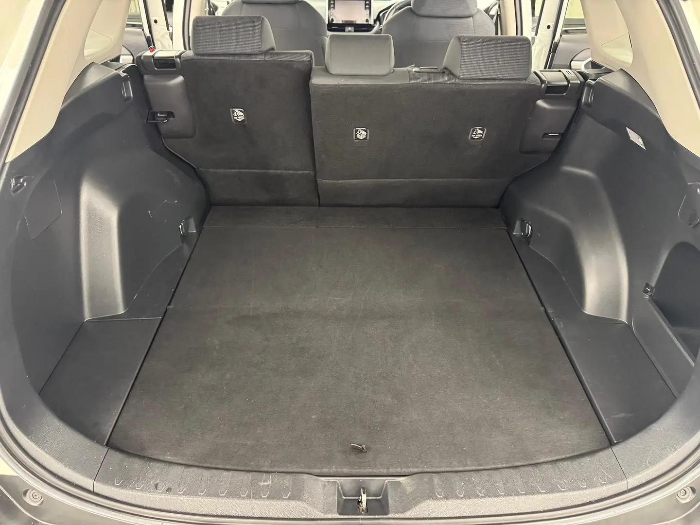 2021 Toyota RAV4 Gallery Image 26