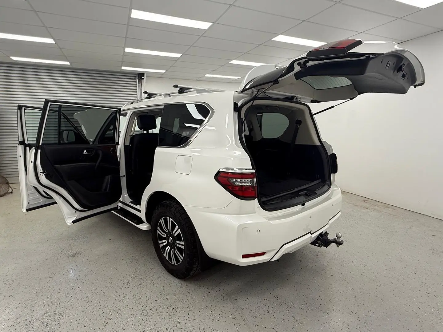 2020 Nissan Patrol Gallery Image 13