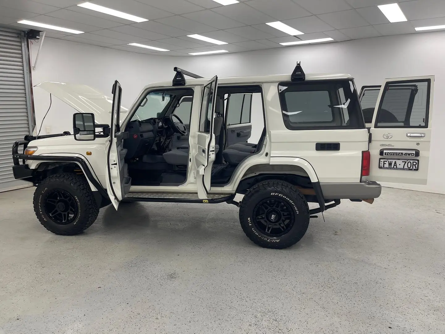 2020 Toyota Landcruiser Gallery Image 12