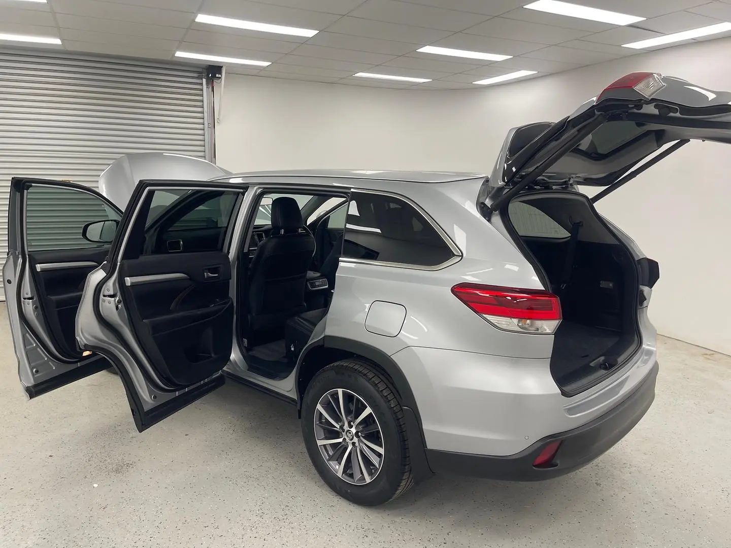 2019 Toyota Kluger Gallery Image 10