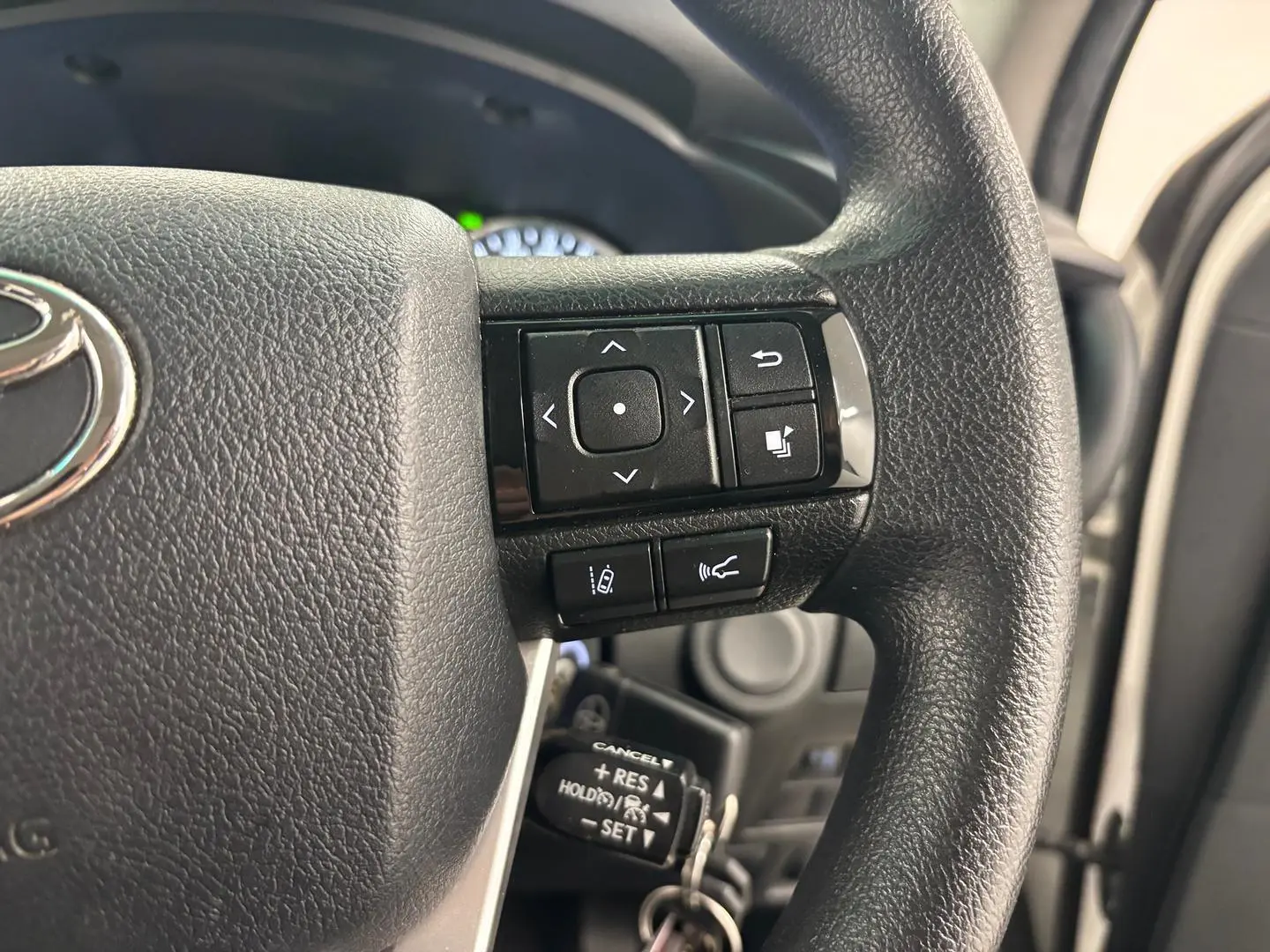 2023 Toyota Hilux Gallery Image 27