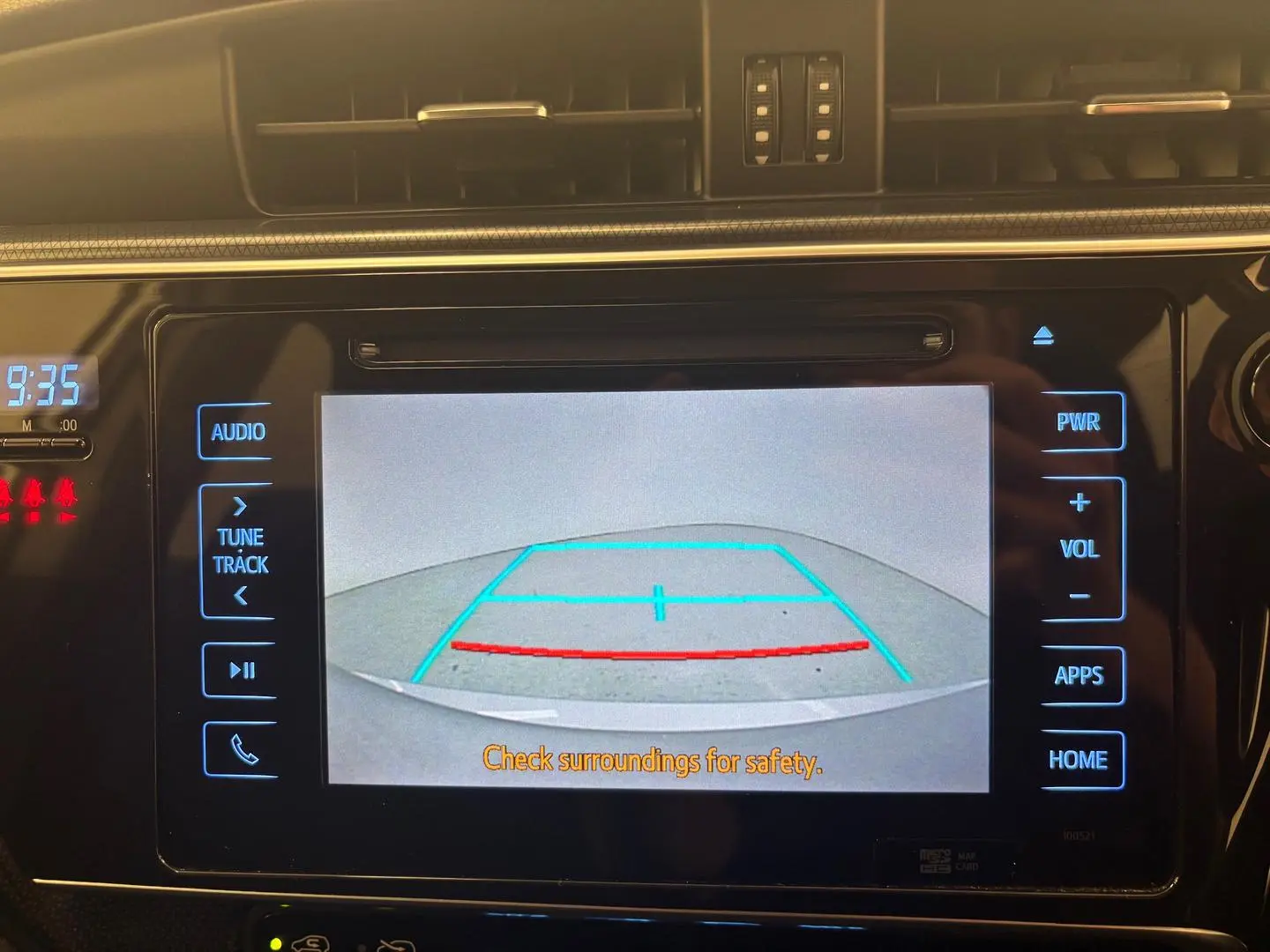 2016 Toyota Corolla Gallery Image 32