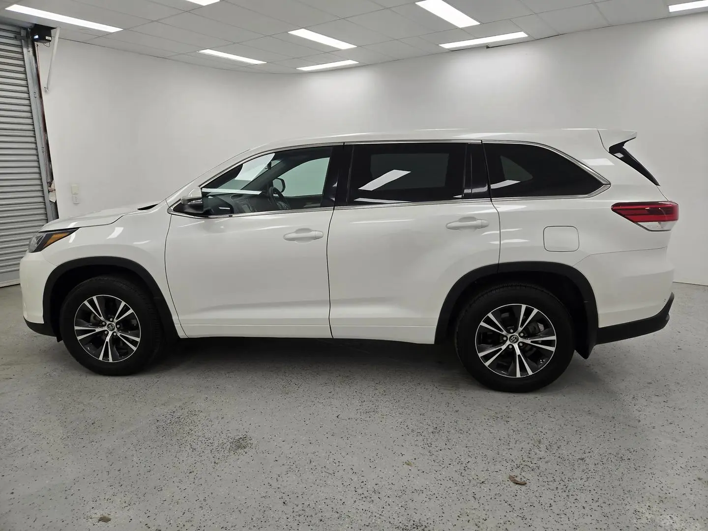 2018 Toyota Kluger Gallery Image 6