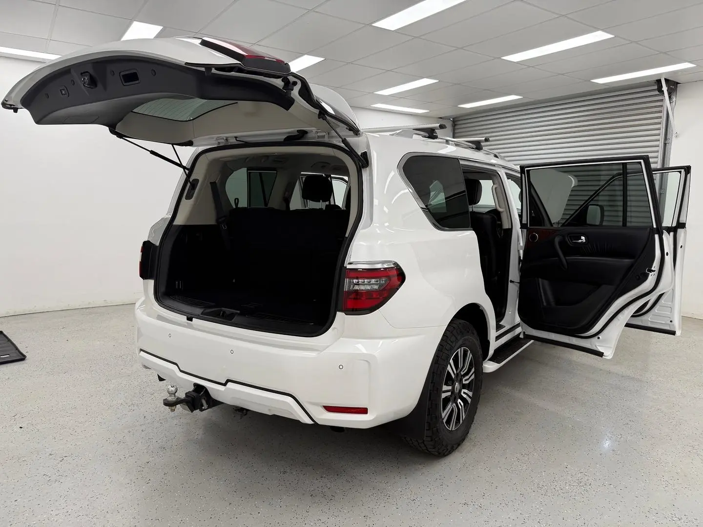 2020 Nissan Patrol Gallery Image 19